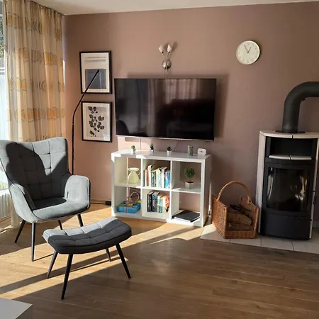 Woertelhus Kamin Sauna Haustier